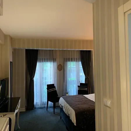 Szálloda Luxury Pera House 3*
